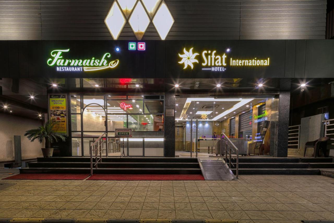 Hotel Sifat International Σουράτ Εξωτερικό φωτογραφία